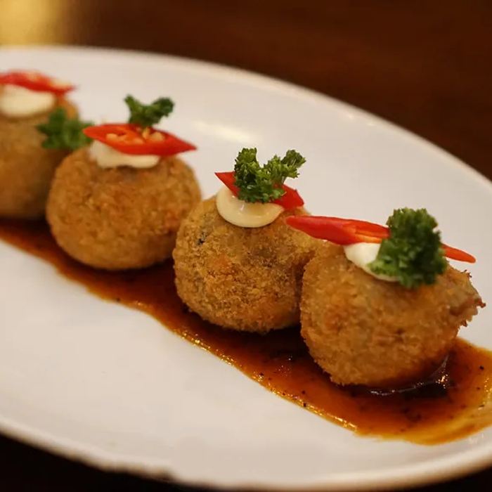 Beef Cheese Balls