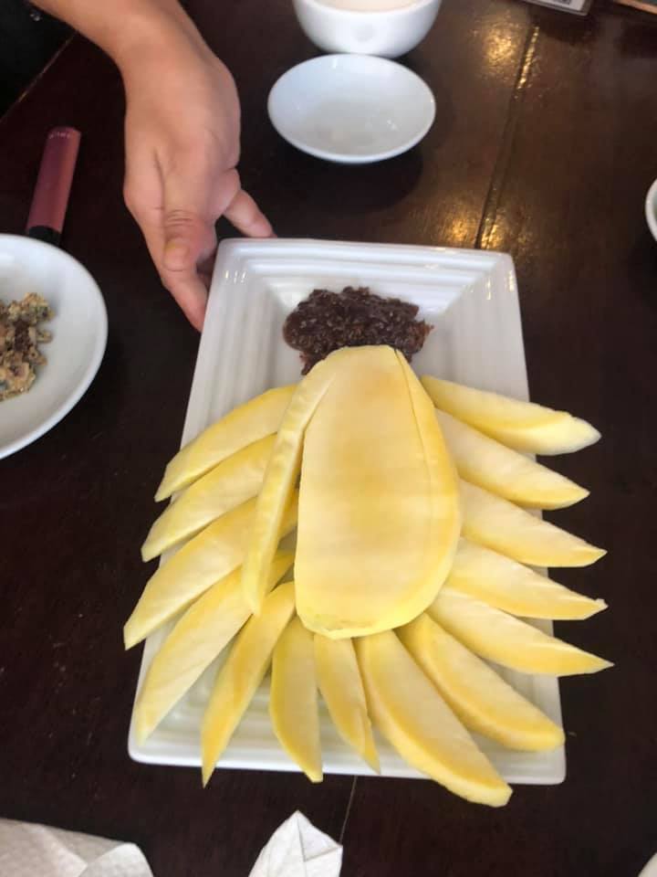 Mangga at bagoong